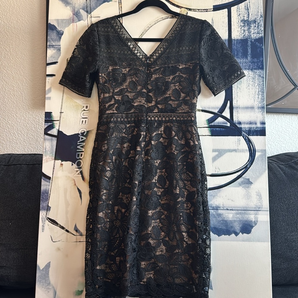 Tadashi Shoji Black Floral Lace Midi Dress - Picture 5 of 7